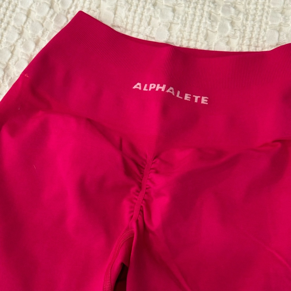 Alphalete amplify Magenta legging
